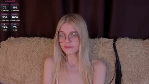 Monica online show from 10/25/25, 05:08