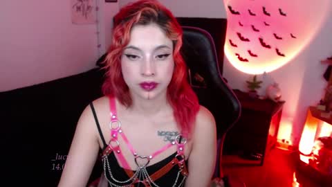 Queen.  Help me reach 100 thumbs up  online show from 01/14/25, 11:58