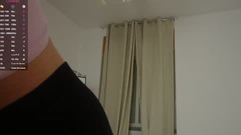Nika online show from 06/19/26, 03:27