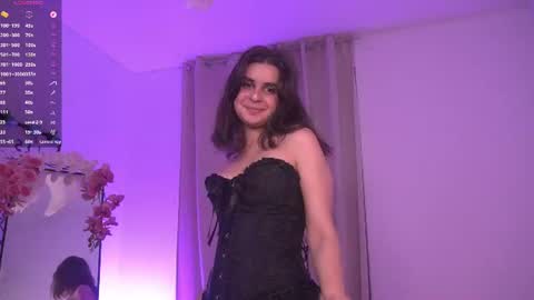 Nika online show from 07/09/26, 03:27