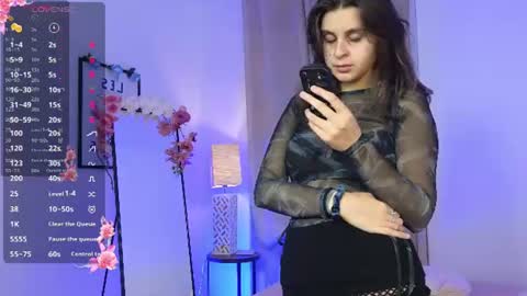 Nika online show from 08/02/26, 04:05