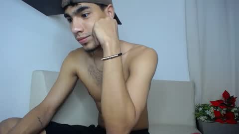 Snapshot of _luxury chatting on 02/23/26, 01:14 _luxury online show from 02/23/26, 01:14