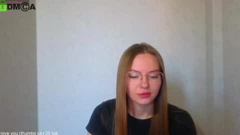 Snapshot of _lysafeta_ chatting on 04/24/26, 04:48 Welcome guys Pleasure to see you all here My name is Lysafeta and MichaelaTip menu is active Private is open online show from 04/24/26, 04:48