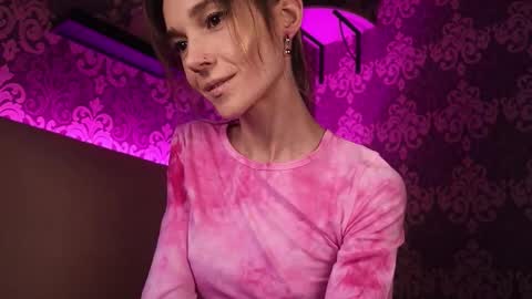 Stream  at  am in MoscowI am waiting for you very much3 online show from 10/08/25, 11:24