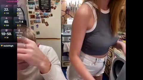 _magic_kis online show from 11/21/25, 06:23