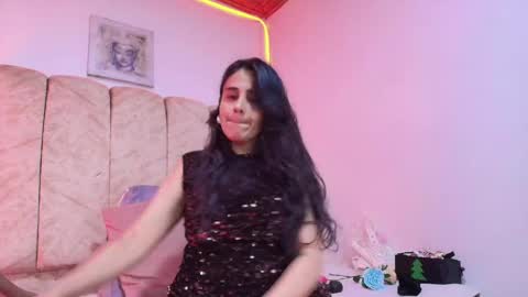 _marcela__ online show from 04/29/26, 11:25