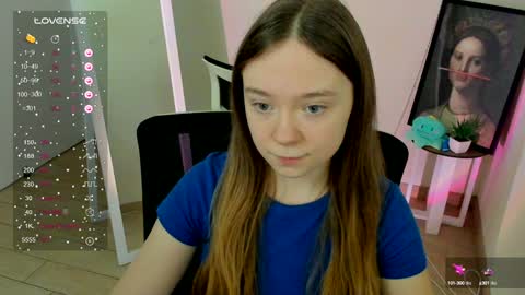 Snapshot of _margoqueen_ chatting on 12/08/24, 09:57 Margo online show from 12/08/24, 09:57