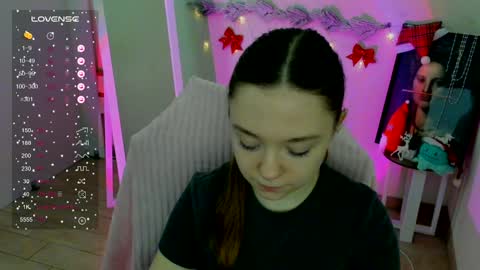Snapshot of _margoqueen_ chatting on 12/24/24, 10:01 Margo online show from 12/24/24, 10:01