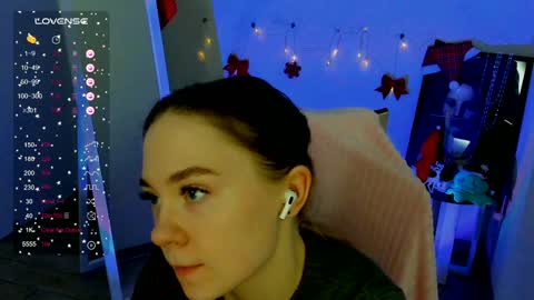 Snapshot of _margoqueen_ chatting on 01/04/25, 09:54 Margo online show from 01/04/25, 09:54