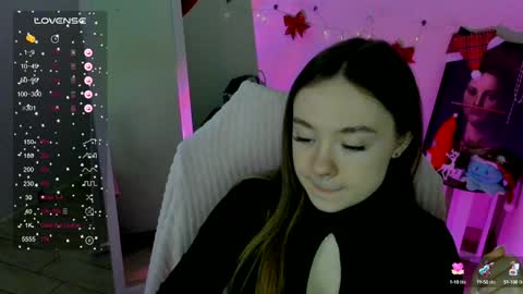Snapshot of _margoqueen_ chatting on 01/18/25, 10:17 Margo online show from 01/18/25, 10:17