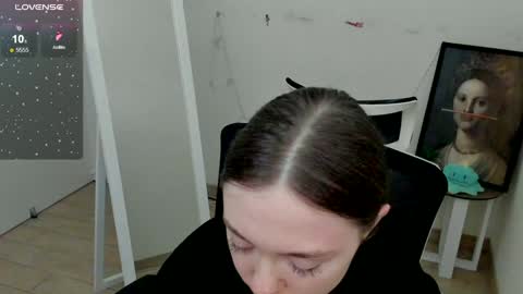 Snapshot of _margoqueen_ chatting on 02/06/25, 12:37 Margo online show from 02/06/25, 12:37