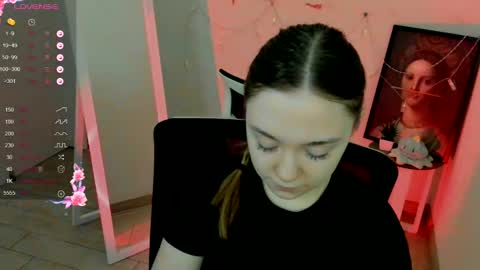 Snapshot of _margoqueen_ chatting on 02/11/25, 07:33 Margo online show from 02/11/25, 07:33