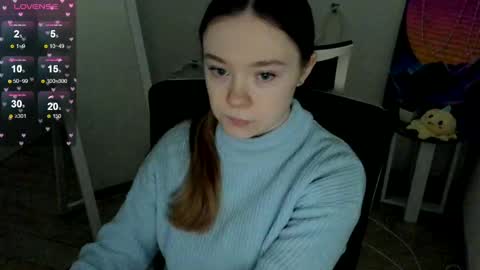 Snapshot of _margoqueen_ chatting on 02/18/25, 06:59 Margo online show from 02/18/25, 06:59