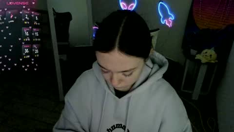 Snapshot of _margoqueen_ chatting on 02/21/25, 07:12 Margo online show from 02/21/25, 07:12