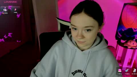 Snapshot of _margoqueen_ chatting on 02/22/25, 10:40 Margo online show from 02/22/25, 10:40