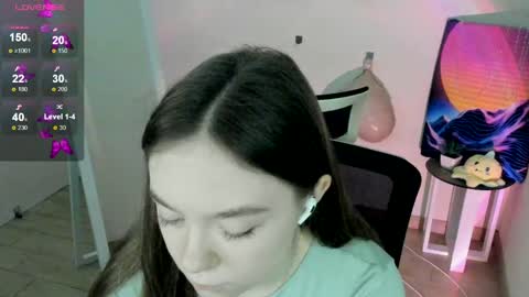 Snapshot of _margoqueen_ chatting on 03/03/25, 10:06 Margo online show from 03/03/25, 10:06