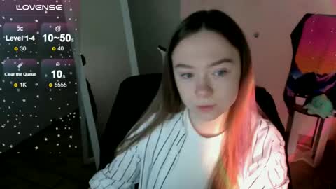 Snapshot of _margoqueen_ chatting on 09/24/25, 06:50 Margo online show from 09/24/25, 06:50