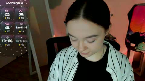 Snapshot of _margoqueen_ chatting on 10/02/25, 07:59 Margo online show from 10/02/25, 07:59
