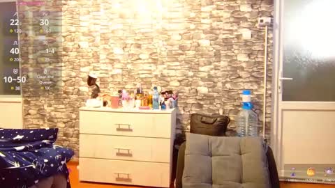 Snapshot of _mari___ chatting on 01/27/25, 09:13 Mari online show from 01/27/25, 09:13