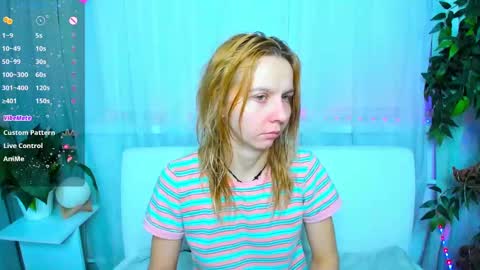 Scarlett online show from 02/17/25, 12:43