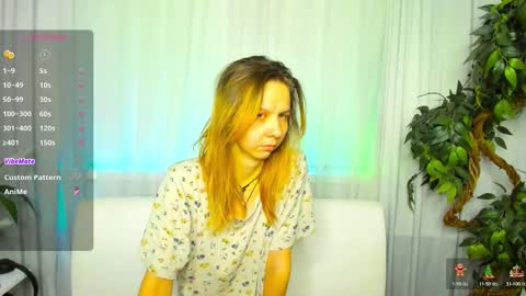 Scarlett online show from 11/01/25, 10:50