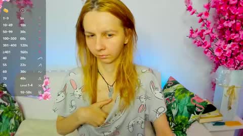 Snapshot of _mari_so chatting on 05/31/26, 11:06 Scarlett online show from 05/31/26, 11:06