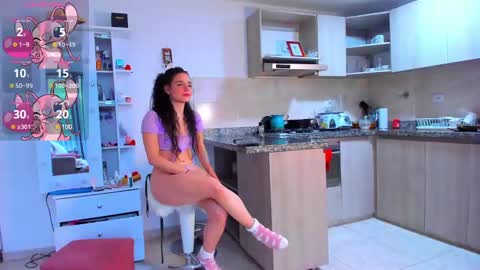 Snapshot of _maria_angel_ chatting on 03/04/25, 10:49 Maria Angel online show from 03/04/25, 10:49