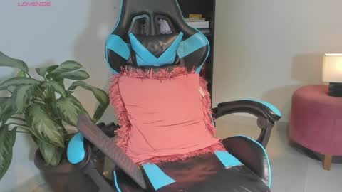Snapshot of _maria_foxx_ chatting on 05/29/26, 06:17 Maria online show from 05/29/26, 06:17