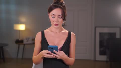 Snapshot of _mariarty_ chatting on 01/16/25, 09:40 Marie - -25 discount online show from 01/16/25, 09:40