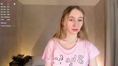  Gwen  online show from 11/10/25, 05:50