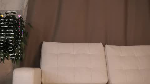  Gwen  online show from 01/14/26, 05:18