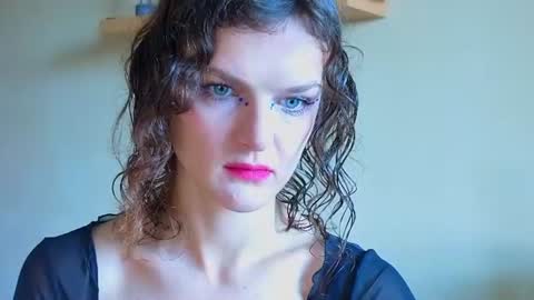 Snapshot of _masterpiece__ chatting on 07/31/26, 08:47 Sophia online show from 07/31/26, 08:47