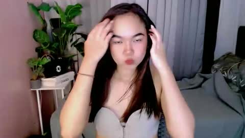 Snapshot of _maureen_ chatting on 01/07/26, 11:45 _maureen_ online show from 01/07/26, 11:45