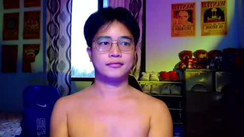 Snapshot of _maxurbate chatting on 04/28/26, 09:36 MAX Dont forget to follow online show from 04/28/26, 09:36