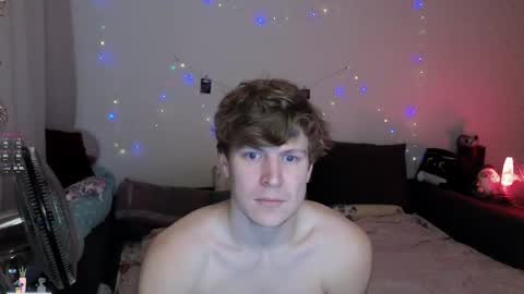 Snapshot of _medaed20_ chatting on 11/04/25, 04:28 Medaed20 online show from 11/04/25, 04:28