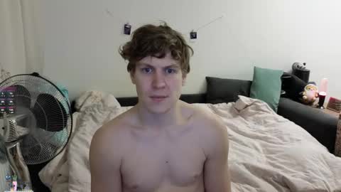 Snapshot of _medaed20_ chatting on 11/07/25, 04:07 Medaed20 online show from 11/07/25, 04:07