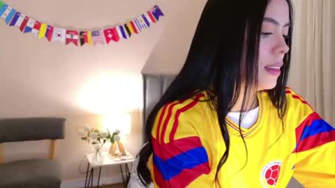 Snapshot of _megaan__ chatting on 06/27/26, 12:22 Megan online show from 06/27/26, 12:22