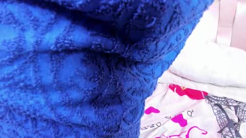 Snapshot of _megan_lovitz_ chatting on 03/11/25, 06:30 _megan_lovitz_ online show from 03/11/25, 06:30