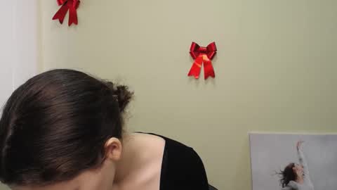 Susie online show from 01/12/25, 10:12