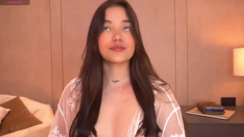 Snapshot of _meghan_gomez1_ chatting on 12/14/24, 01:59 online show from 12/14/24, 01:59