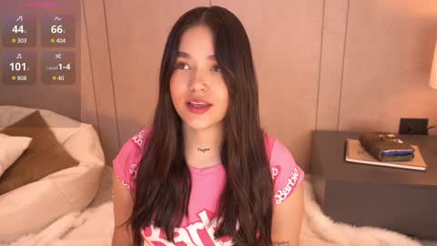 Snapshot of _meghan_gomez1_ chatting on 12/20/24, 02:16 online show from 12/20/24, 02:16