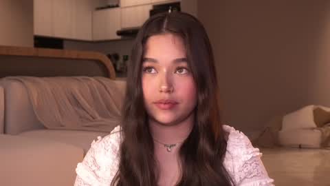 Snapshot of _meghan_gomez1_ chatting on 10/19/25, 11:38 online show from 10/19/25, 11:38