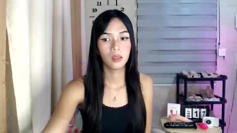 Melly online show from 05/18/26, 11:16