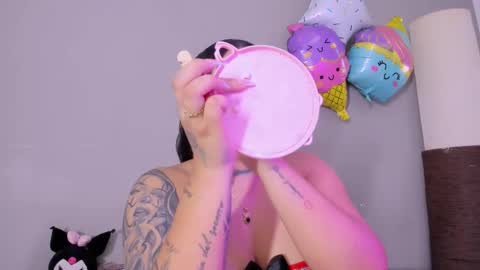 _melodyblossom_ online show from 11/03/25, 08:10