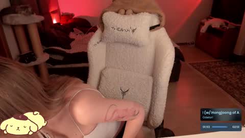 Snapshot of _meowmiko__ chatting on 03/05/25, 09:48 miko3 online show from 03/05/25, 09:48