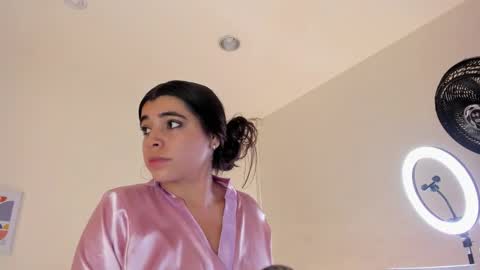  MIa blue 18  online show from 03/02/26, 01:52