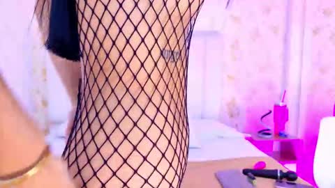 Snapshot of _miaa_monroe chatting on 11/15/25, 07:43 Mia Monroe online show from 11/15/25, 07:43