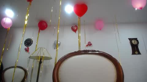  Mia  online show from 02/12/25, 01:06