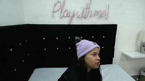  Mia  online show from 02/25/25, 12:45