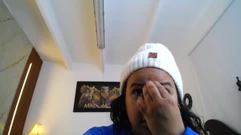  Mia  online show from 11/17/25, 12:55